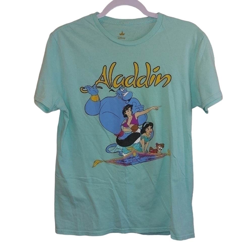 𝅺DISNEY ALADDIN SHORT SLEEVE GRAPHIC TEE- M